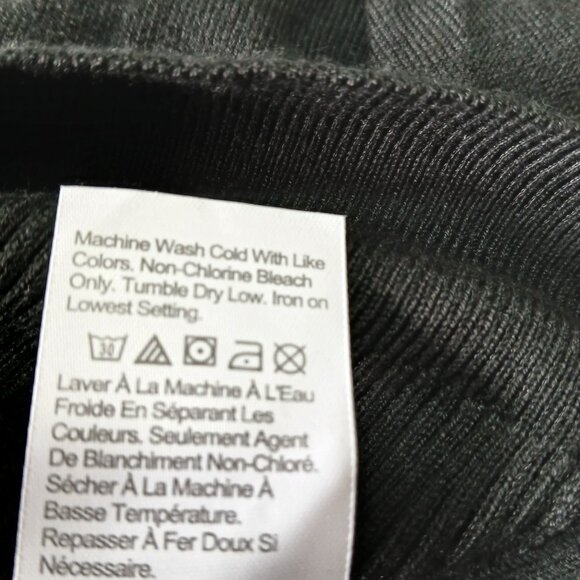 J Crew Black Romantic Puffy Long Sleeve Knit V Neck Sweater Size Small - Picture 8 of 10